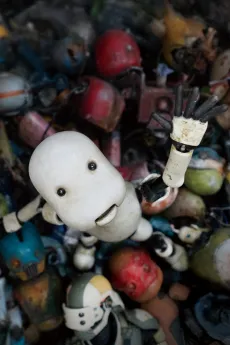 JUNK WORLD cover