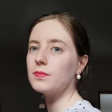 Julie Debelhoir