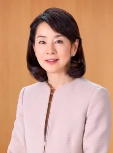Sayuri Yoshinaga