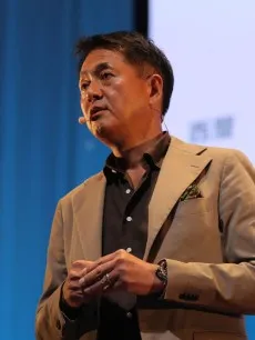 Yoshiaki Kawashima