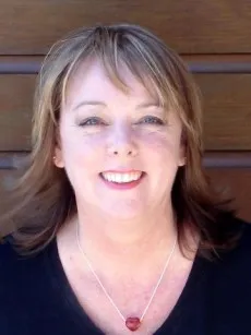 Yvonne Lindsay