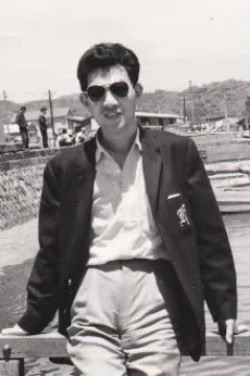 K. Motomitsu