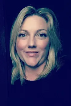 Clare Connelly