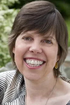 Christina Hollis